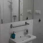 Moho Xl Hostel *